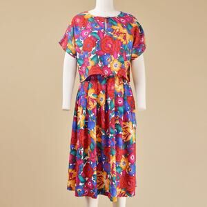 Vintage 80s Floral Skirt and Crop Top Full Pleated Skirt Two Piece Set size M